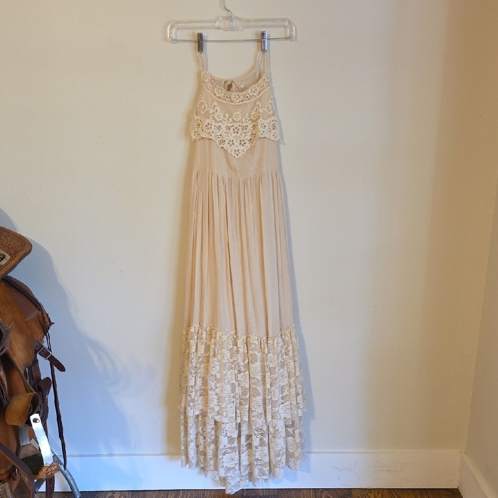 Trish Scully Child Beige Dress with Lace Details Sz 14 NWT